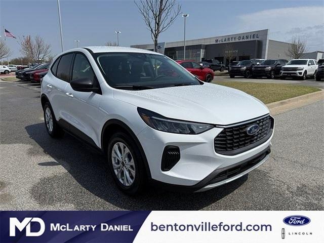 new 2025 Ford Escape car, priced at $24,644