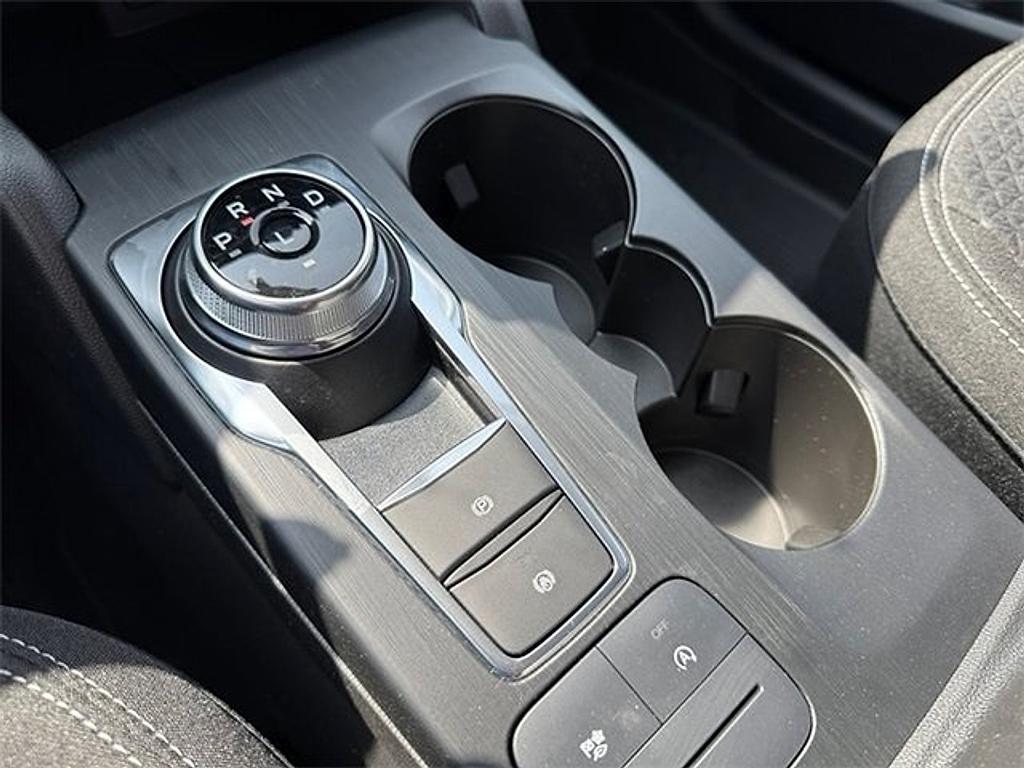 new 2025 Ford Escape car, priced at $24,644