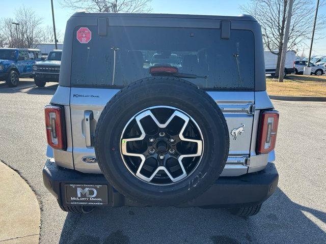 new 2024 Ford Bronco car, priced at $49,271