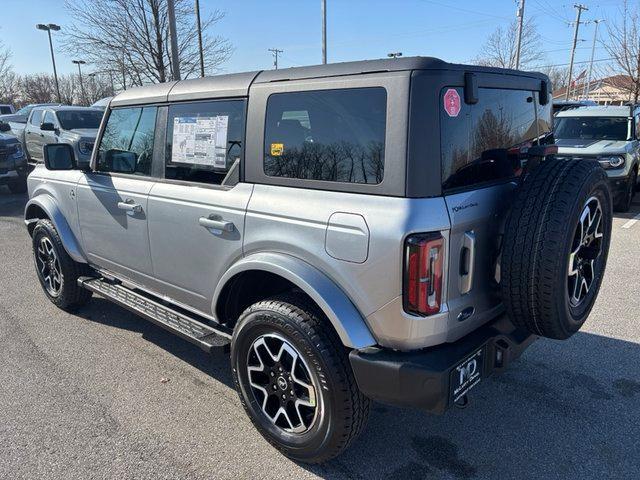 new 2024 Ford Bronco car, priced at $49,271