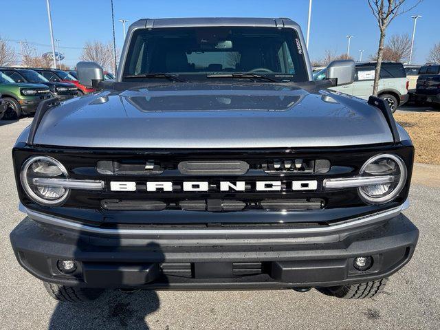 new 2024 Ford Bronco car, priced at $49,271