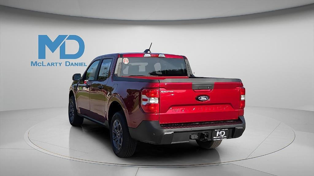 new 2025 Ford Maverick car, priced at $32,913