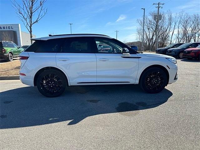 new 2025 Lincoln Corsair car, priced at $53,320
