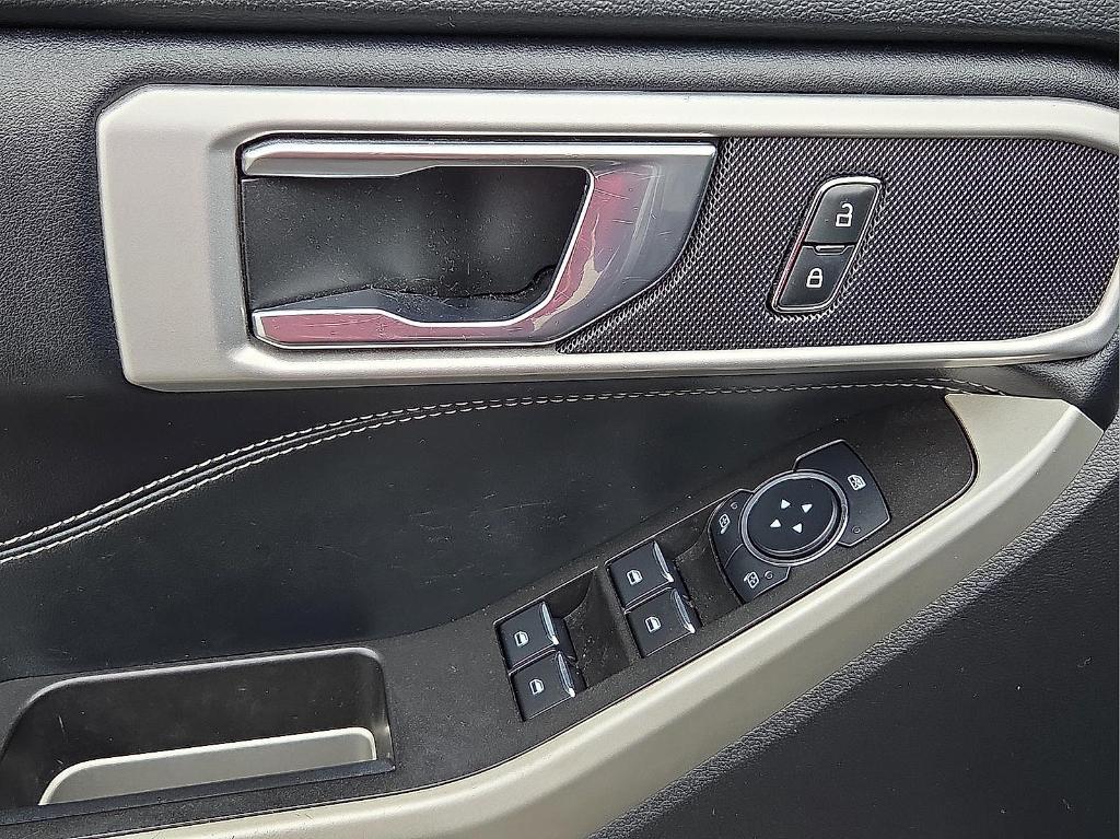 used 2021 Ford Explorer car, priced at $30,539