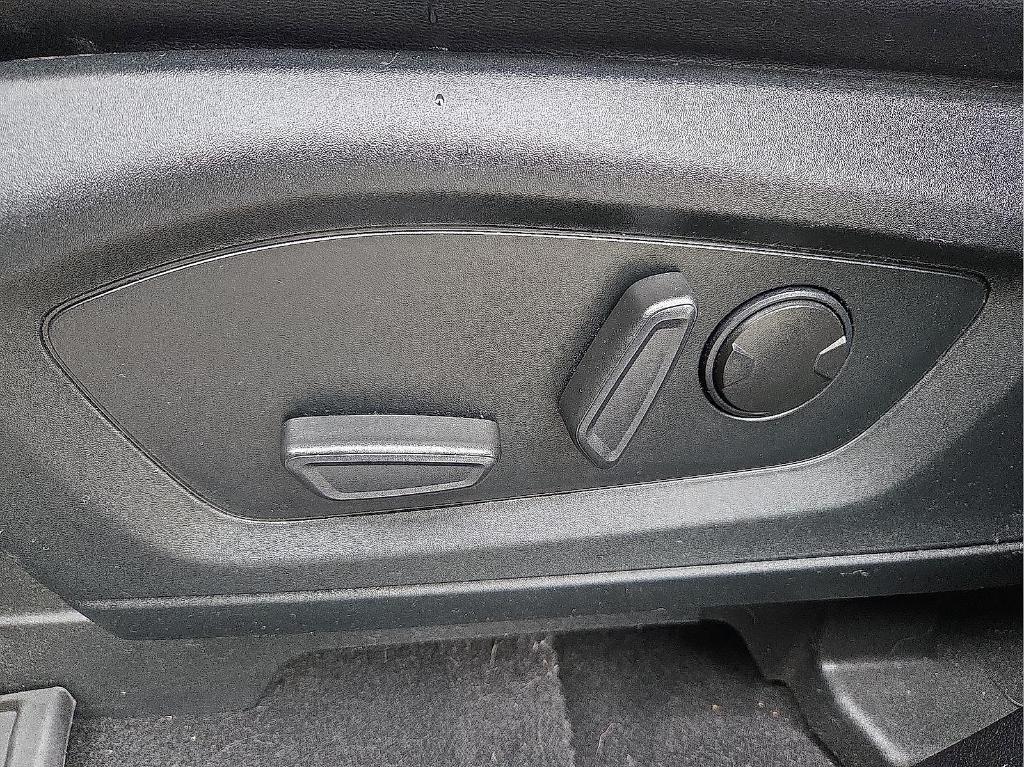 used 2021 Ford Explorer car, priced at $30,539