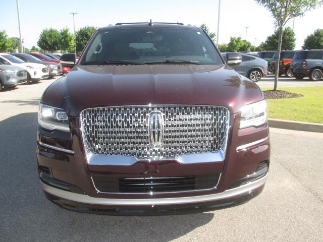 new 2024 Lincoln Navigator car, priced at $80,315