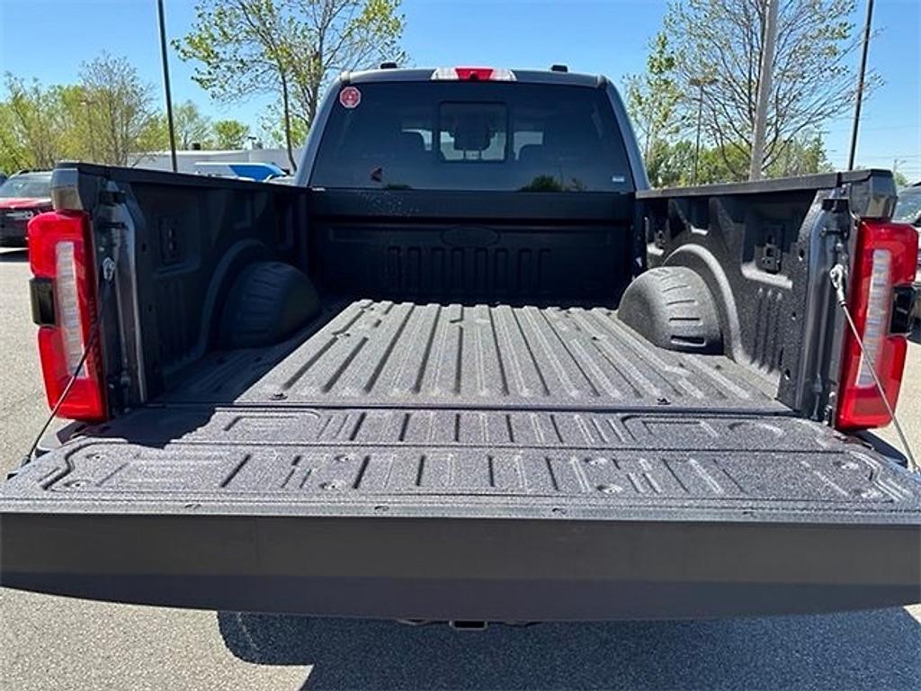 new 2025 Ford F-350 car, priced at $70,475