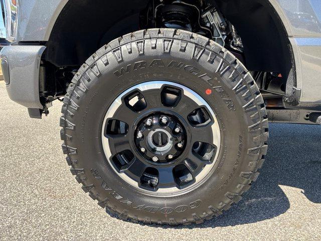 new 2025 Ford F-350 car, priced at $78,305