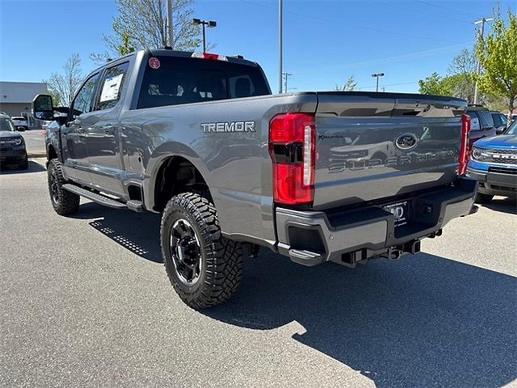 new 2025 Ford F-350 car, priced at $70,475