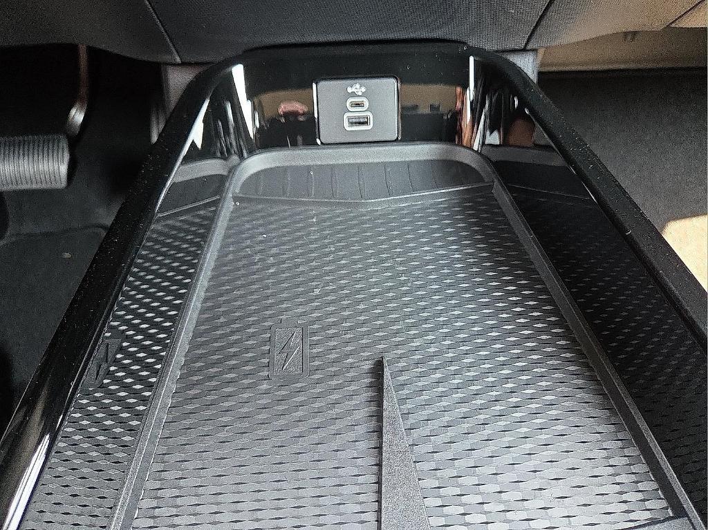 new 2025 Ford Mustang Mach-E car, priced at $40,906