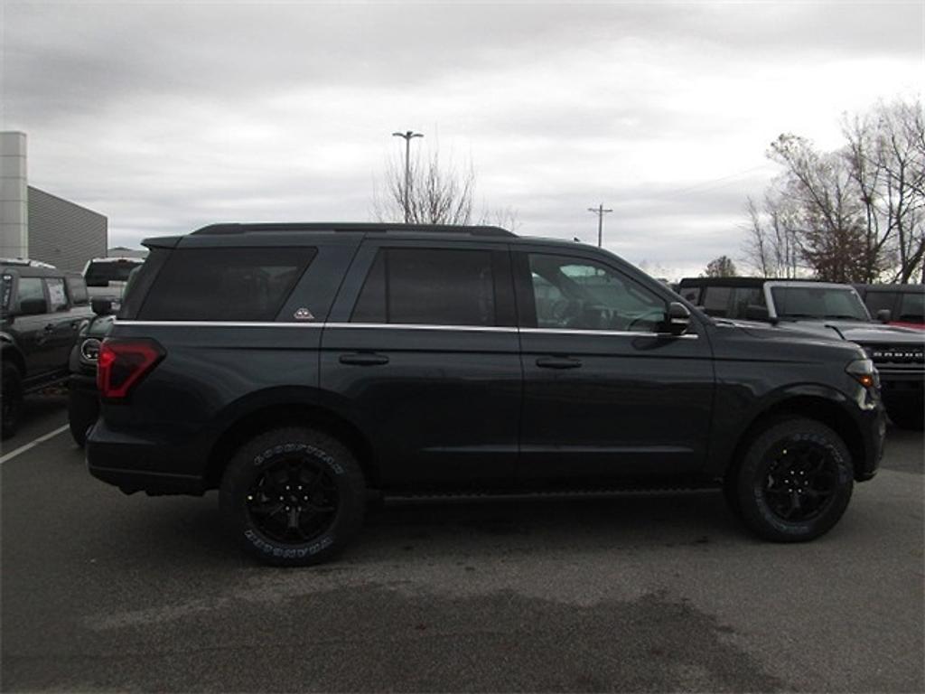 new 2024 Ford Expedition car, priced at $62,435