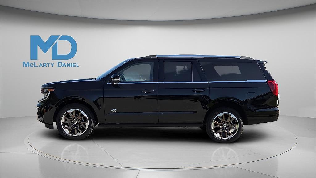 new 2025 Ford Expedition Max car, priced at $85,258