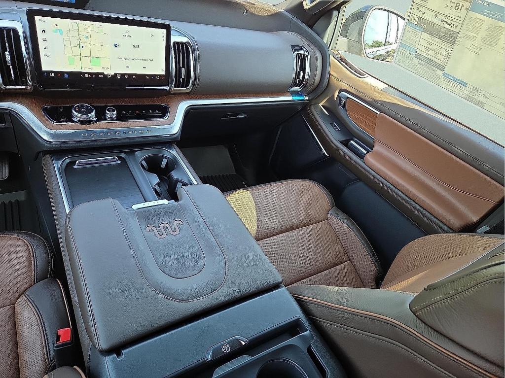new 2025 Ford Expedition Max car, priced at $85,258