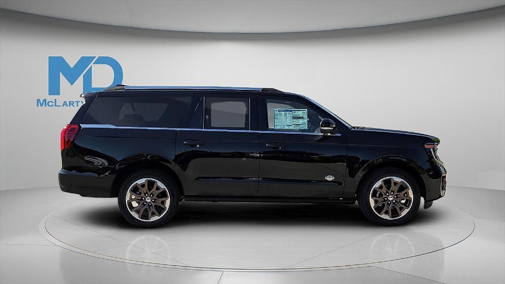 new 2025 Ford Expedition Max car, priced at $85,258
