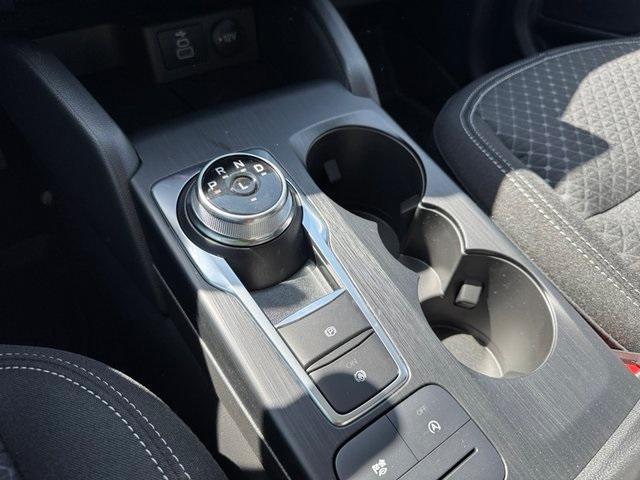new 2025 Ford Escape car, priced at $29,700