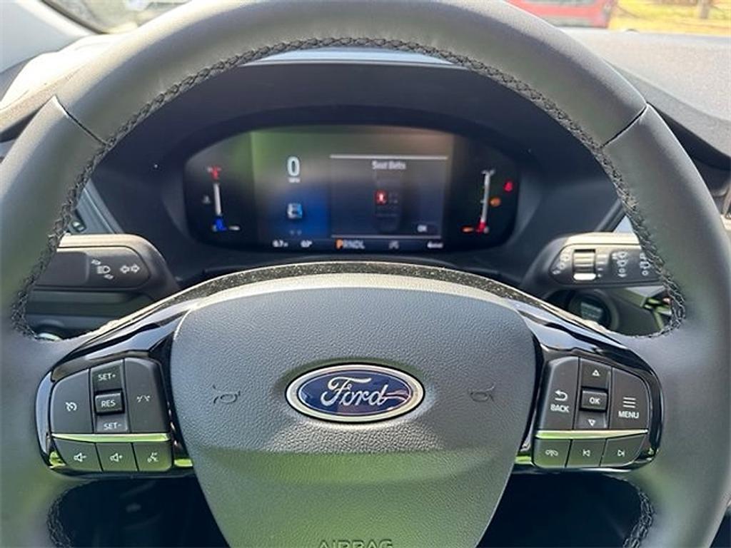 new 2025 Ford Escape car, priced at $25,548