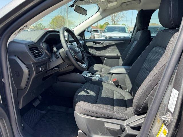 new 2025 Ford Escape car, priced at $29,700