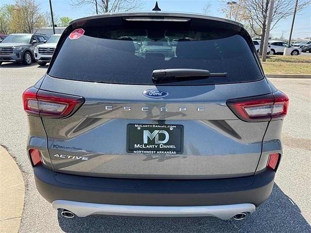 new 2025 Ford Escape car, priced at $25,548
