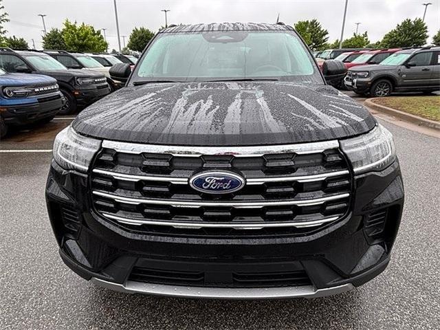 new 2025 Ford Explorer car, priced at $39,186