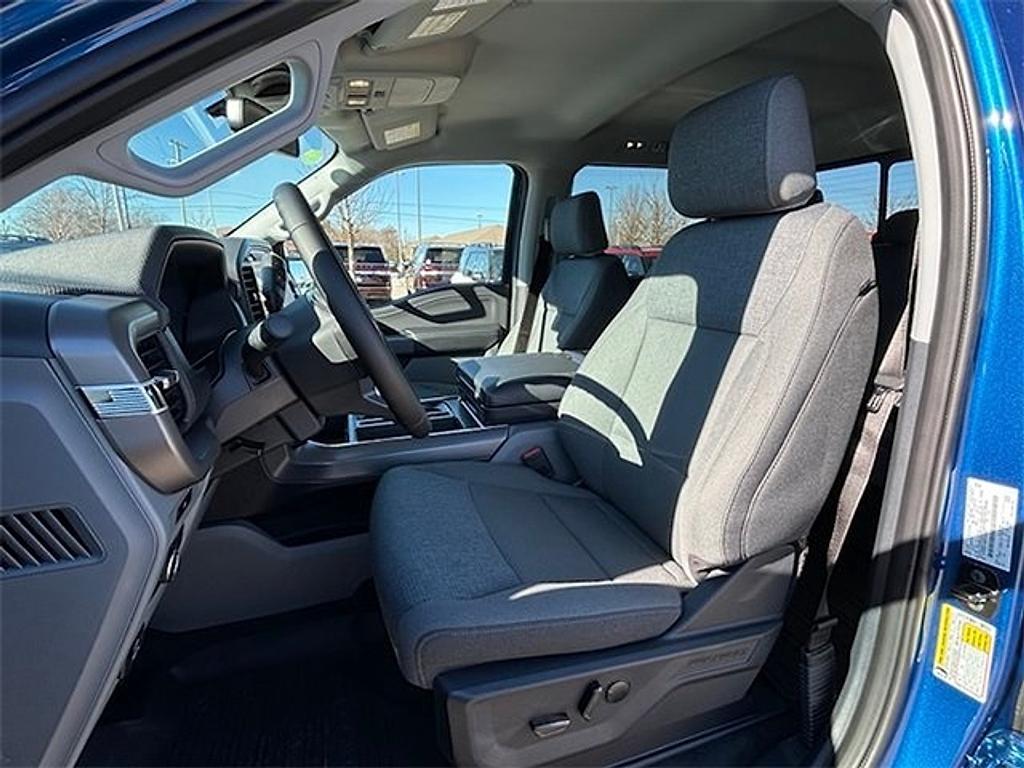 new 2025 Ford F-150 car, priced at $50,426