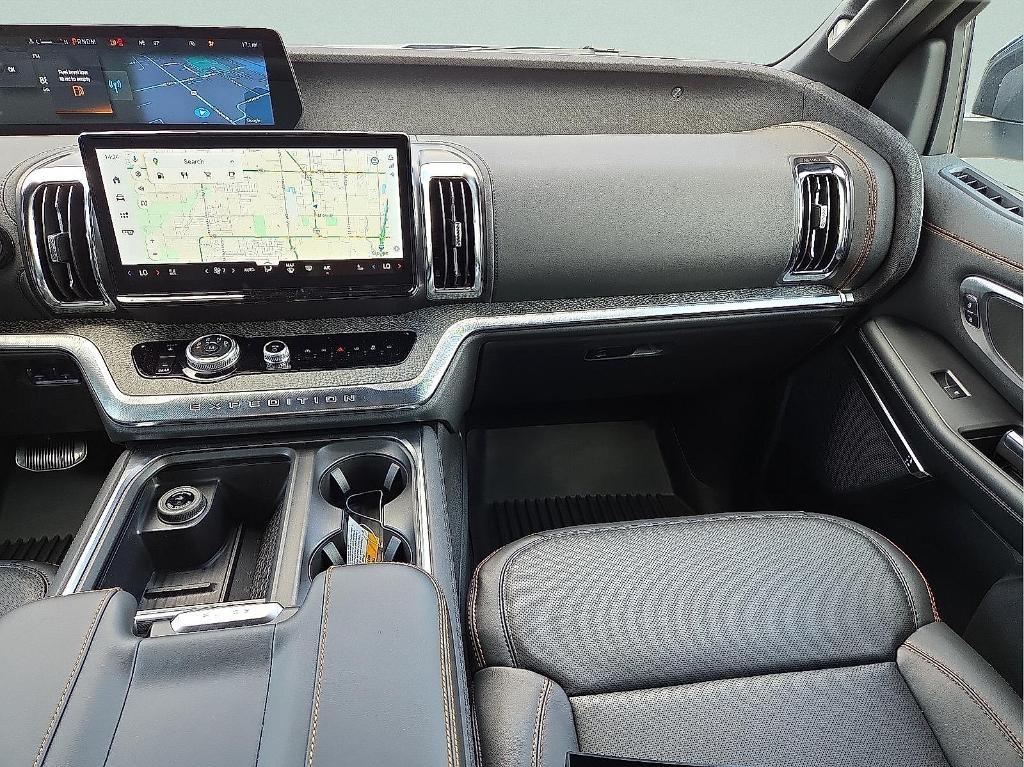 new 2025 Ford Expedition car, priced at $84,515