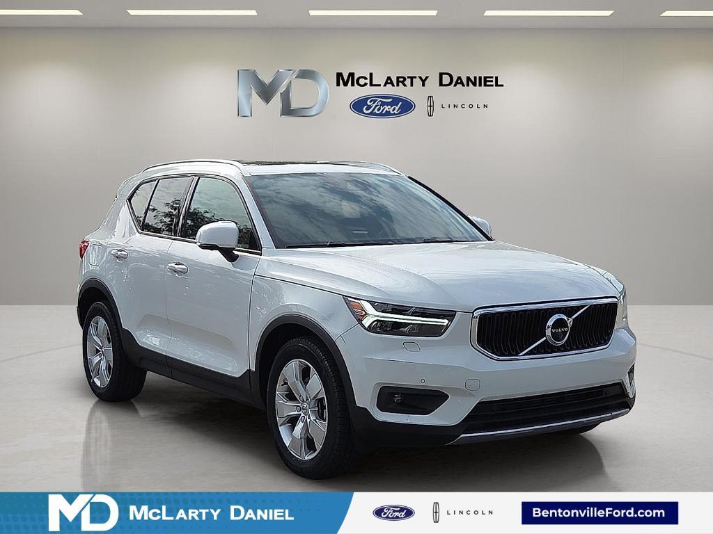 used 2020 Volvo XC40 car, priced at $22,865