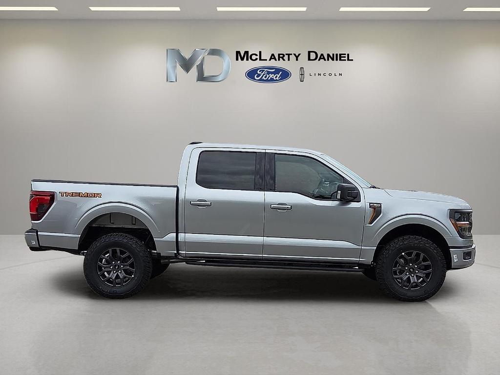 new 2025 Ford F-150 car, priced at $61,775