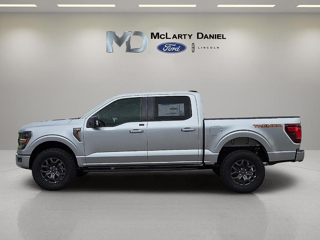 new 2025 Ford F-150 car, priced at $61,775