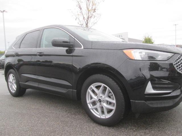 used 2024 Ford Edge car, priced at $30,540