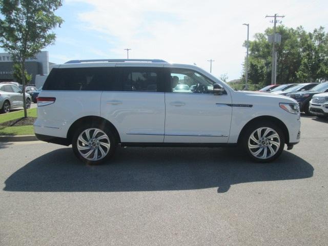 new 2024 Lincoln Navigator car, priced at $96,850