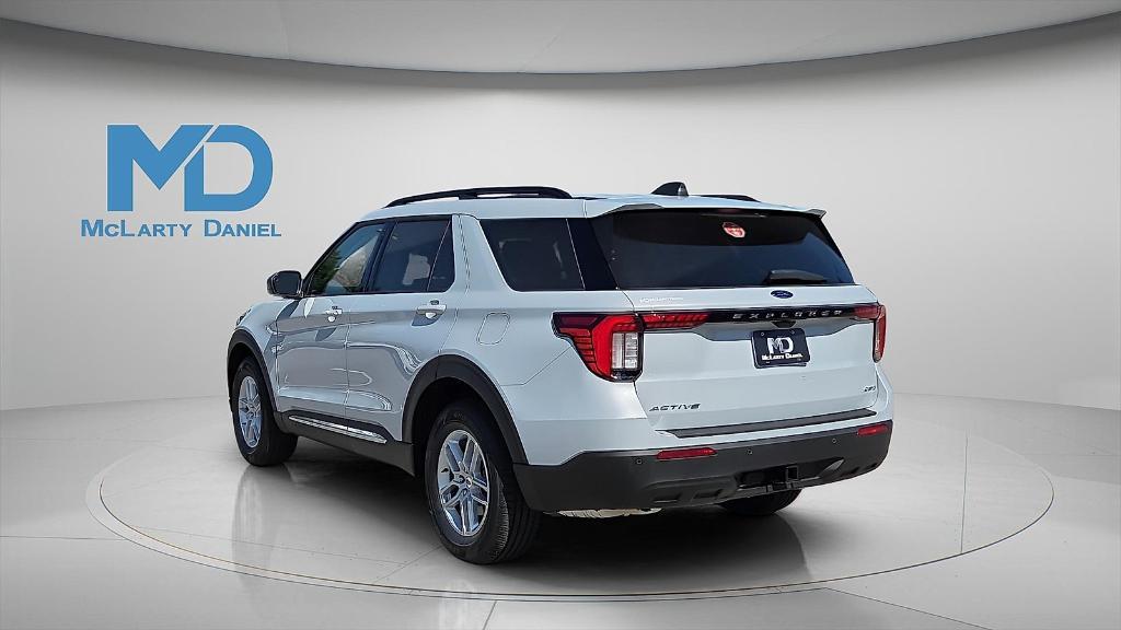 new 2025 Ford Explorer car, priced at $35,849