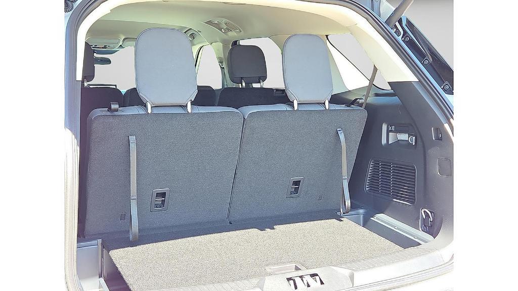 new 2025 Ford Explorer car, priced at $35,849