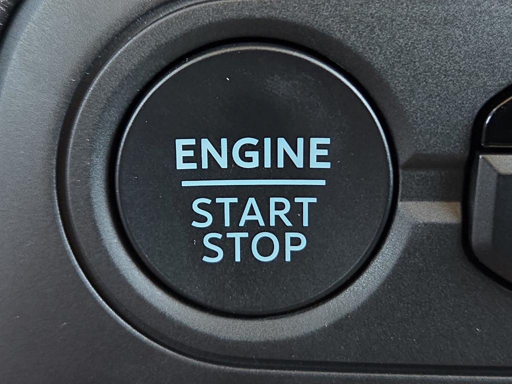 new 2025 Ford Bronco Sport car, priced at $29,037