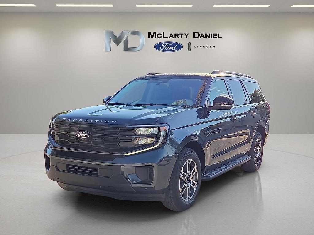 new 2025 Ford Expedition car, priced at $69,965