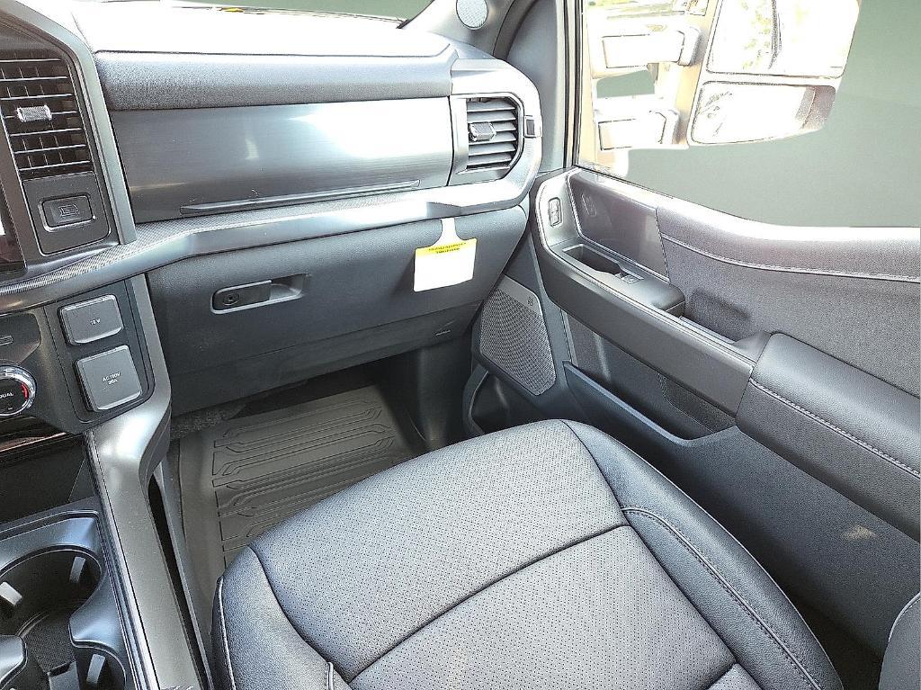 new 2025 Ford F-150 car, priced at $62,916