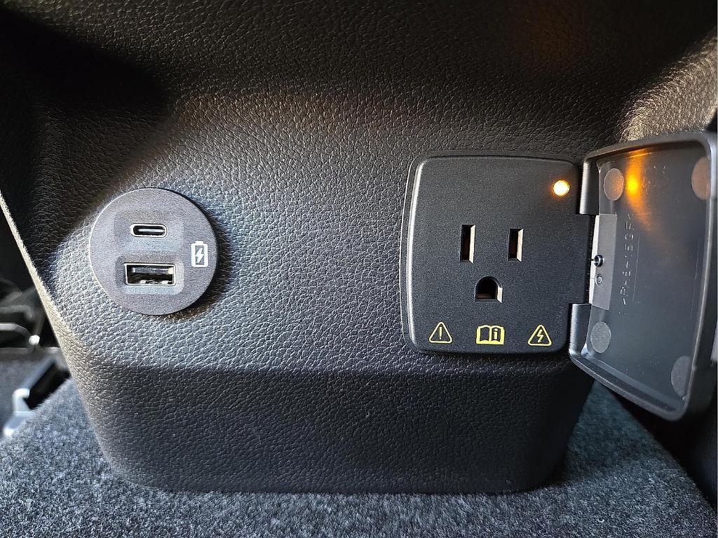 new 2025 Ford Ranger car, priced at $37,236