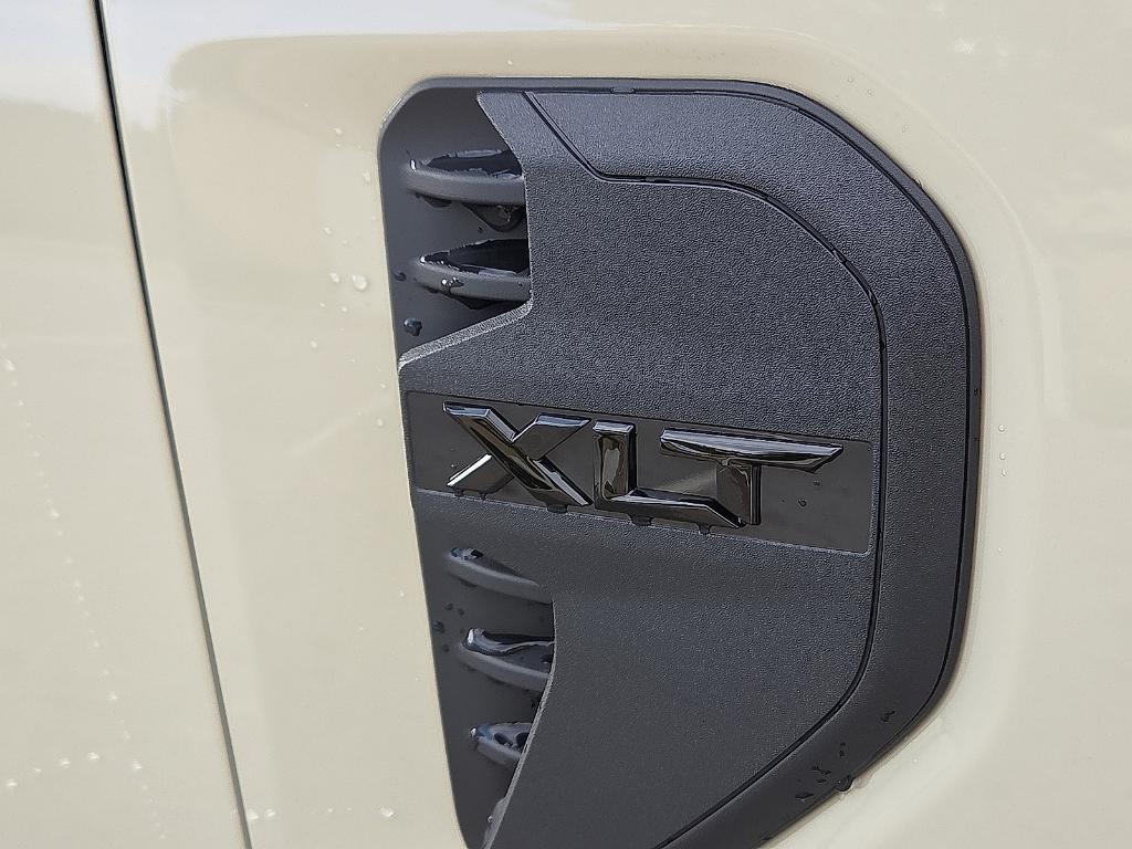 new 2025 Ford Ranger car, priced at $38,645