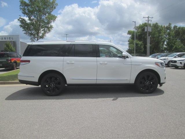 new 2024 Lincoln Navigator L car, priced at $100,430