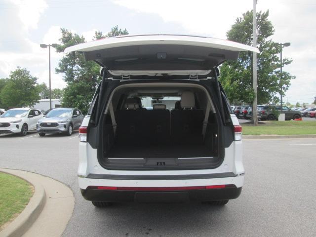 new 2024 Lincoln Navigator L car, priced at $100,430