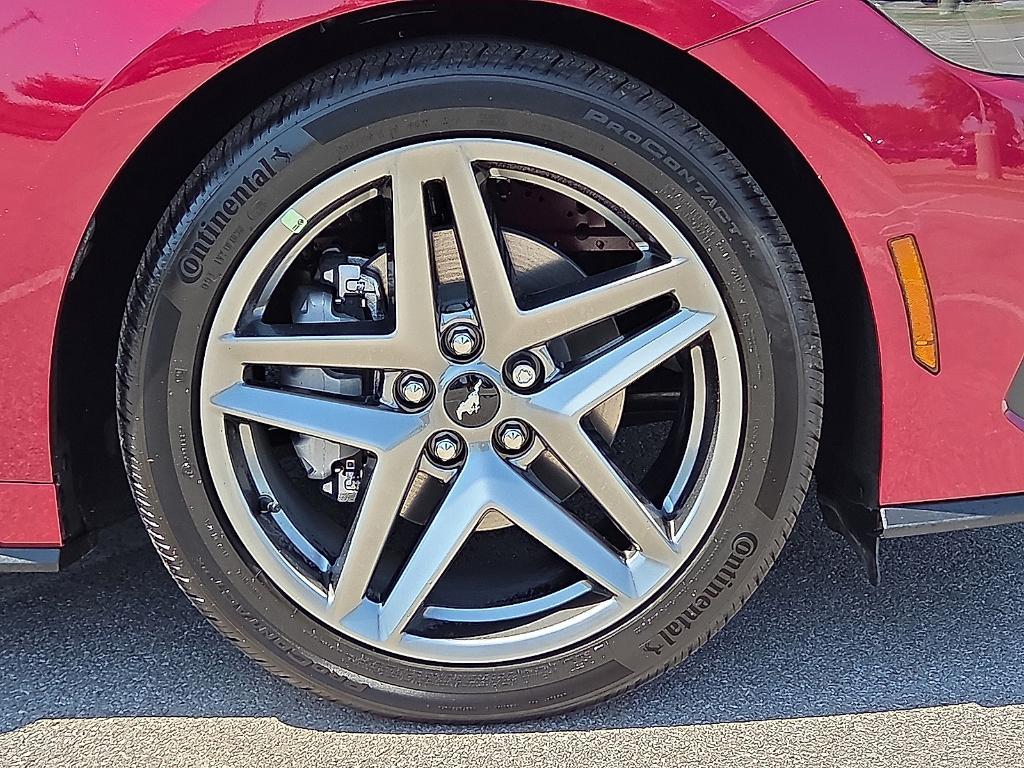new 2025 Ford Mustang car, priced at $45,370