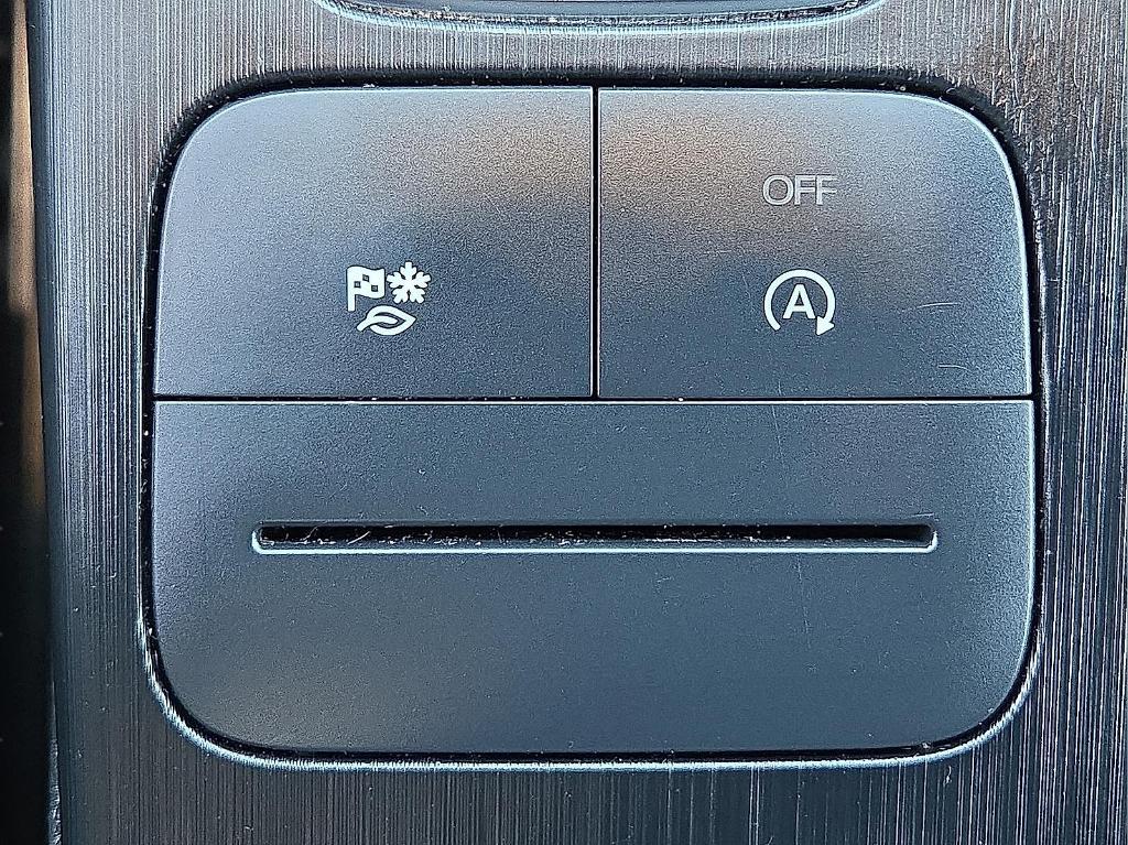 used 2024 Ford Escape car, priced at $21,295