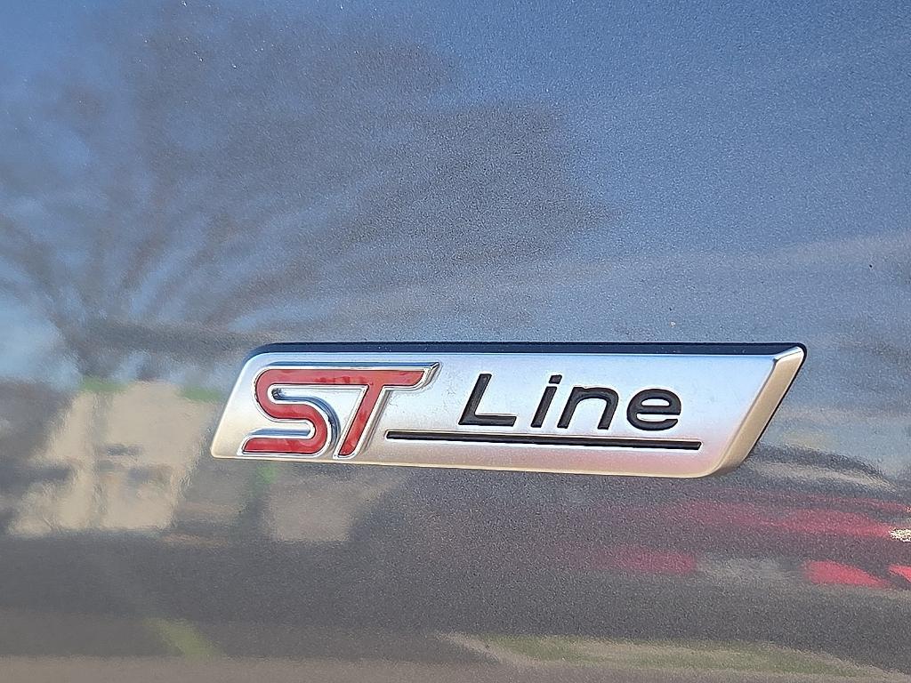 used 2024 Ford Escape car, priced at $21,295