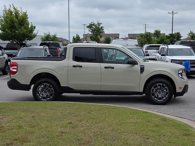 new 2025 Ford Maverick car, priced at $29,965