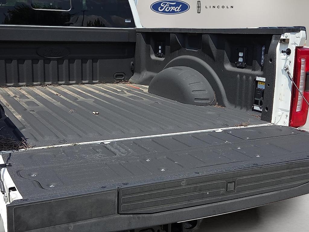 new 2025 Ford F-250 car, priced at $81,101