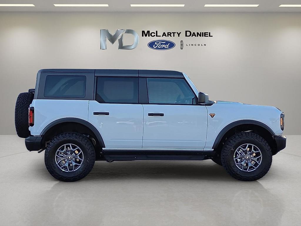 new 2025 Ford Bronco car, priced at $50,860