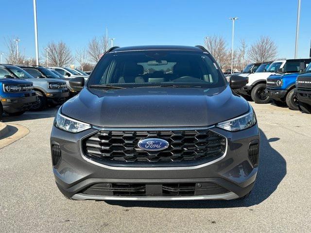 new 2025 Ford Escape car, priced at $31,037