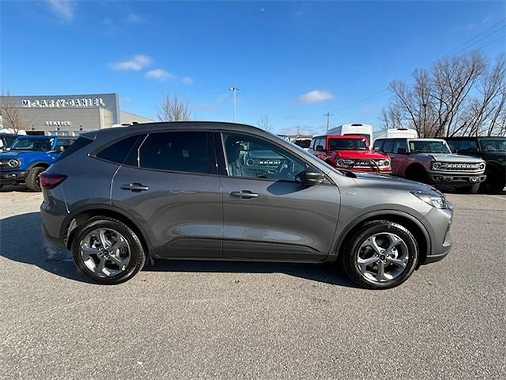 new 2025 Ford Escape car, priced at $30,681