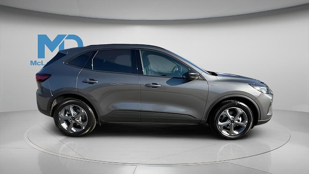 new 2025 Ford Escape car, priced at $30,681