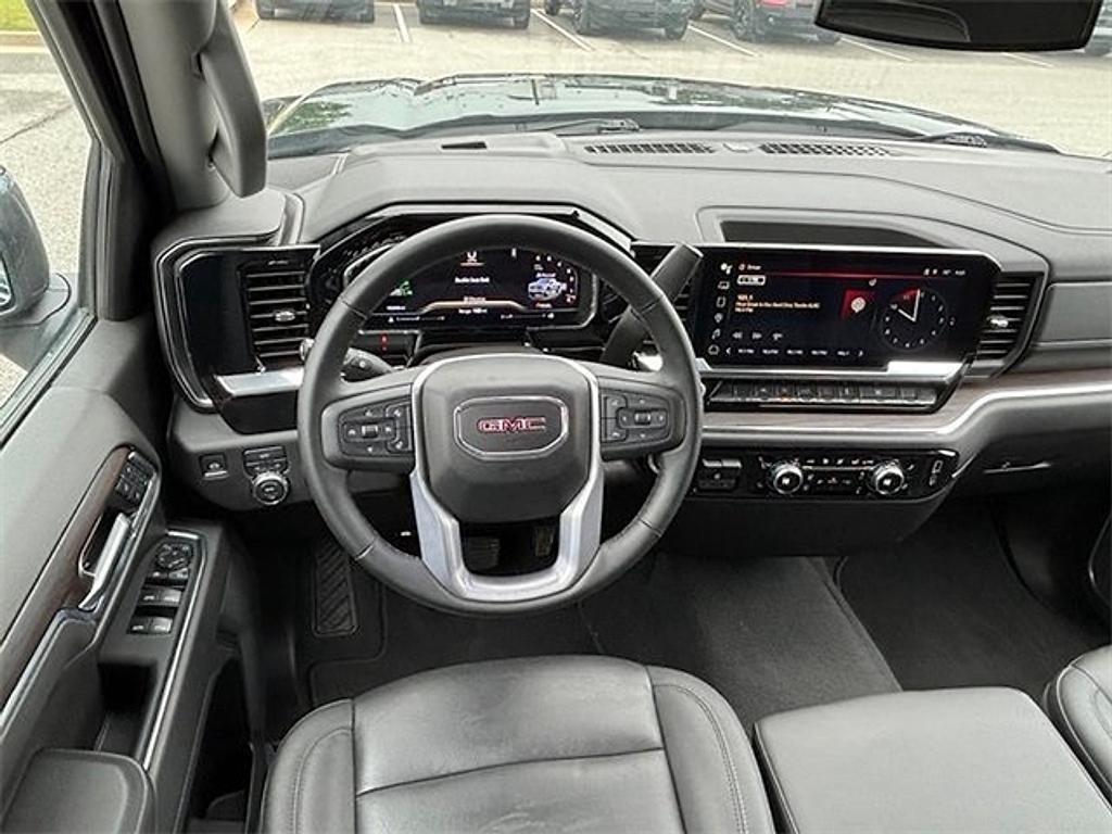 used 2025 GMC Sierra 1500 car, priced at $51,995