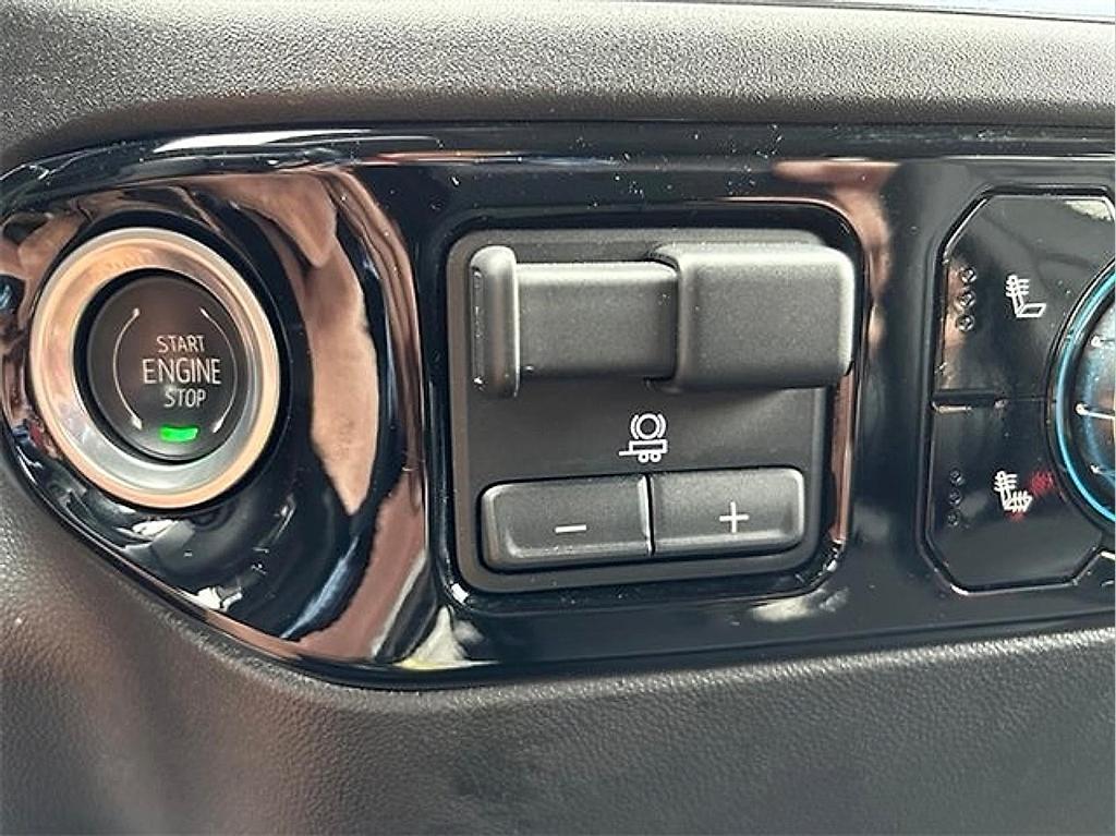 used 2025 GMC Sierra 1500 car, priced at $51,495